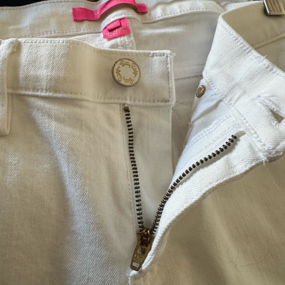 Lilly Pulitzer White Jeans with Blue Floral Embroidery - Picture 3 of 9